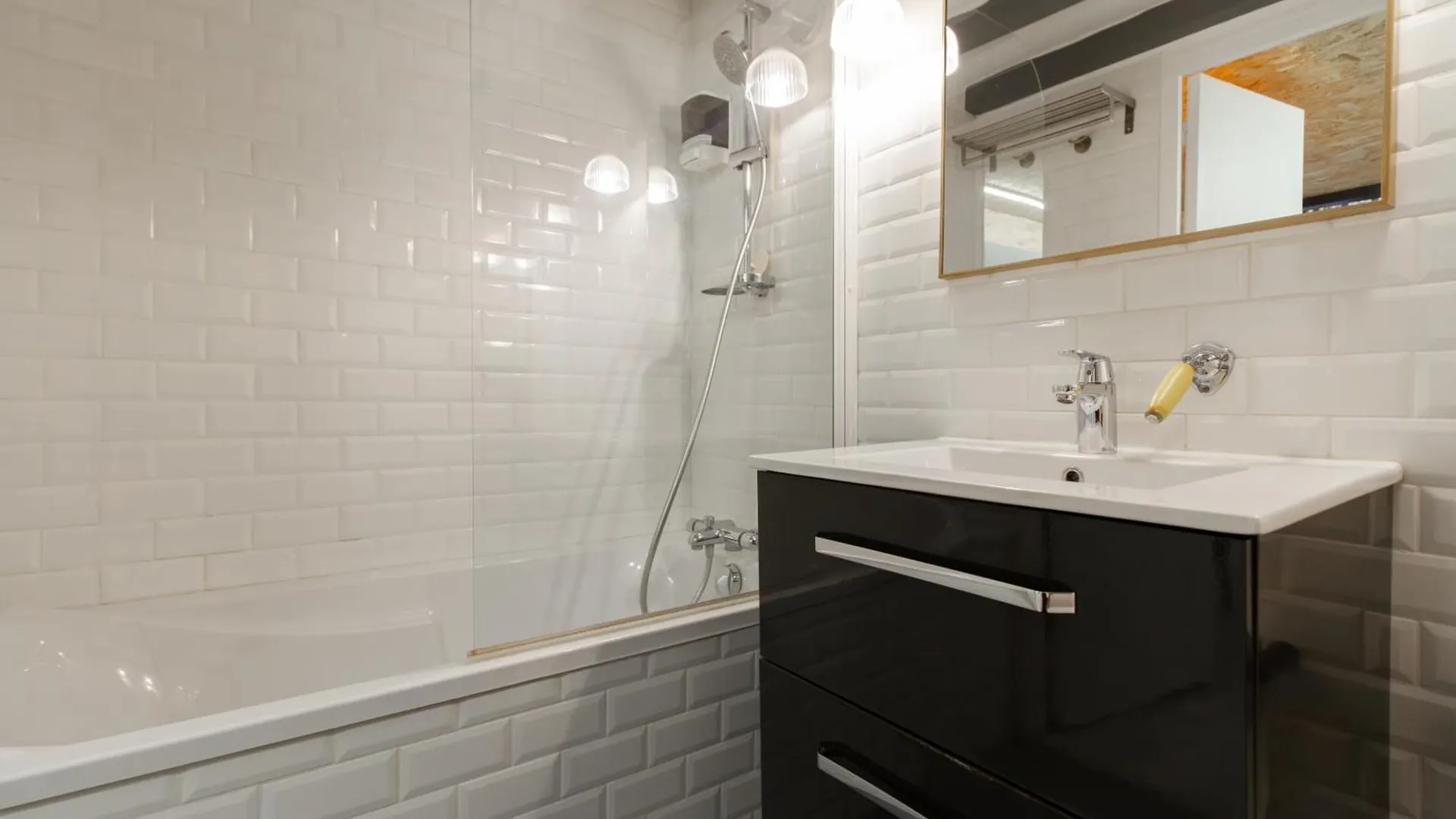 Le Duplex Central Tout Equipe Tolosa Appartamento